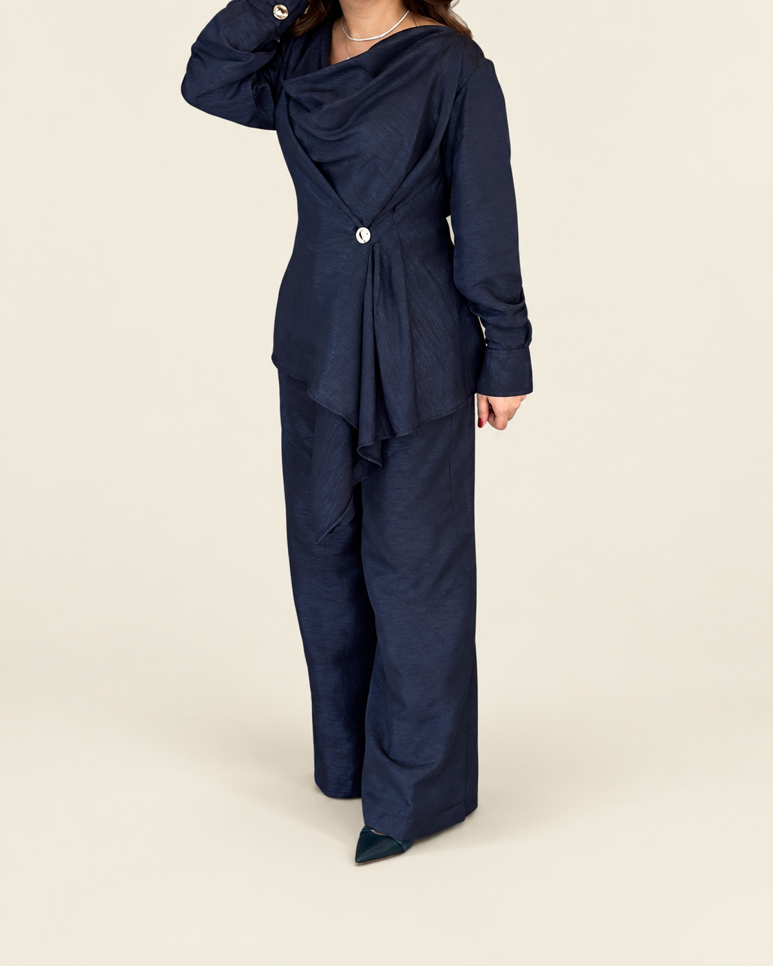 ayla set navy product card